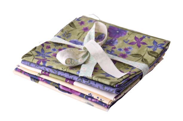 Zestaw tkanin bawełnianych Violet Hill od Holly Taylor na patchwork PB8A