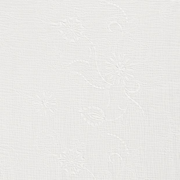 Biały muślin z haftowanym wzorem kwiatowym 21173/050