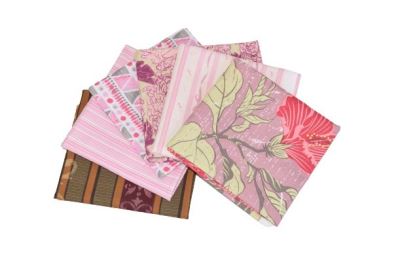 Zestaw tkanin bawełnianych na patchwork o wielkości 25x25 cm AP07 (1)