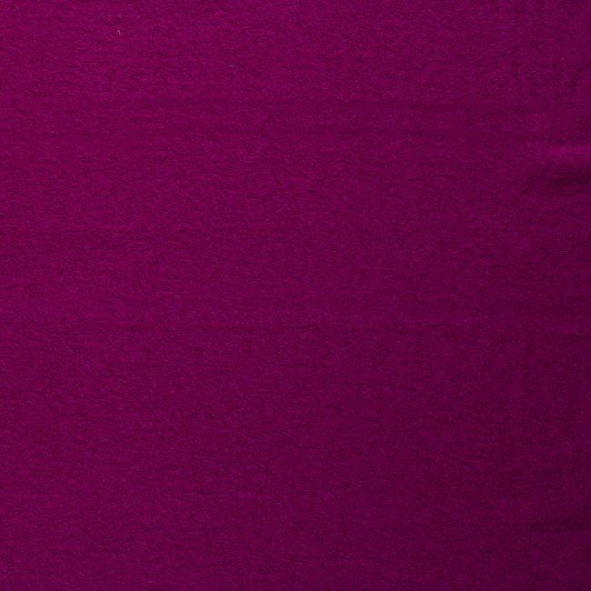 Wełna gotowana w kolorze jasno fioletowym 00669/018