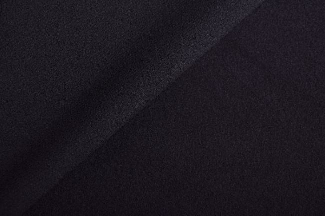 Gruby materiał kostiumowy w kolorze czarnym z drobnym włosiem 0913/999