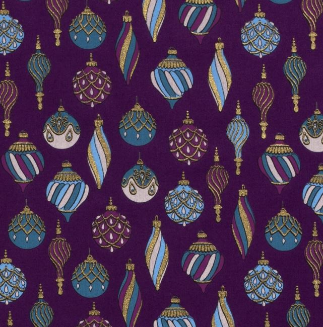 Świąteczna tkanina bawełniana fioletowa z nadrukiem bombek 18713/044