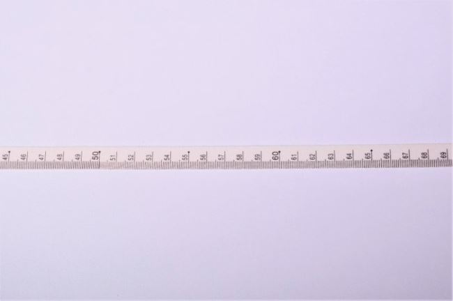 Bawełniana tasiemka z nadrukiem miarki krawieskiej 20125