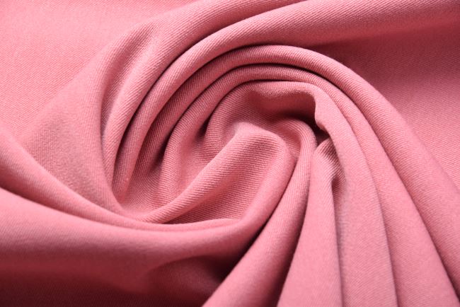 Tkanina kostiumowa w kolorze różowym MI334