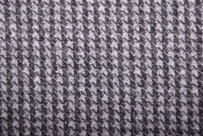 Tkanina płaszczowa szara ze wzorem jodełki 18148/069