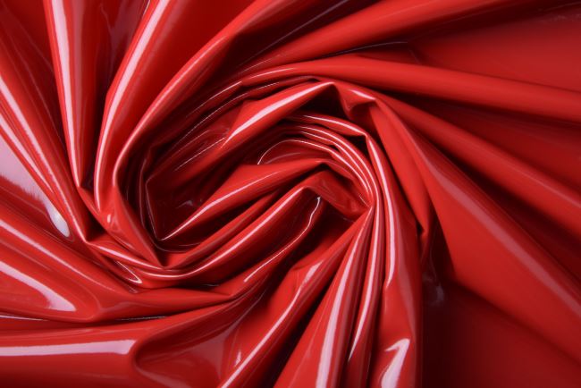 Tkanina lakierowana lateks w kolorze czerwonym AV4651/039