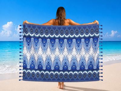 Pareo/sarong w kolorze białym z ozdobnym nadrukiem BALI227