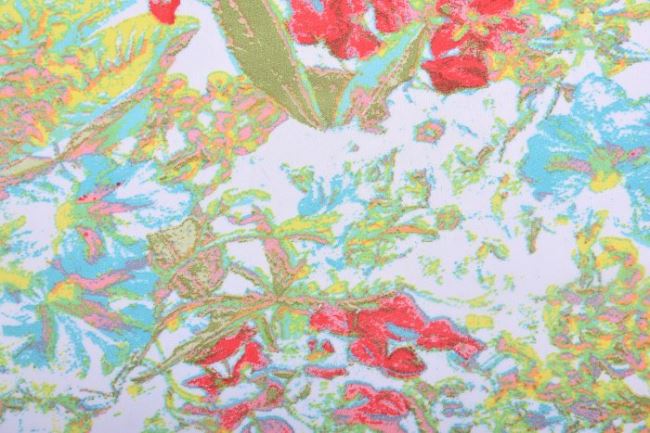 Tkanina koszulowa jasnozielona w kwiaty PE167