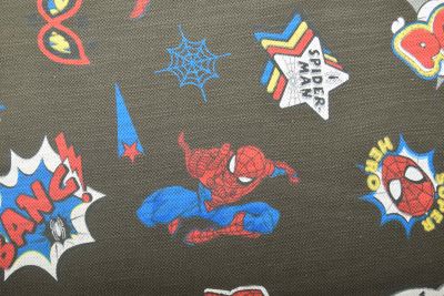 1 m dzianiny bawełnianej w kolorze khaki z nadrukiem Spider-Mana DS-KUP149