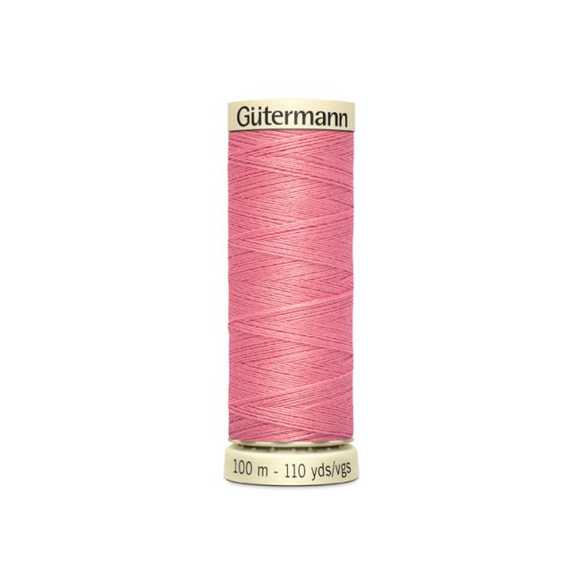 Uniwersalna nić szwalnicza Gütermann w kolorze różowym 985