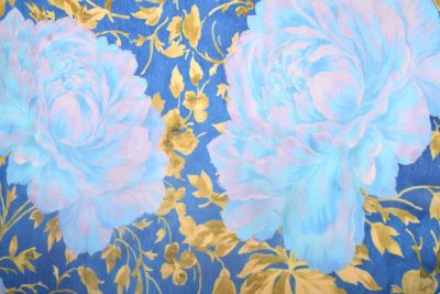 Tkanina wiskozowa niebieska z nadrukiem kwiatowym TF256/1