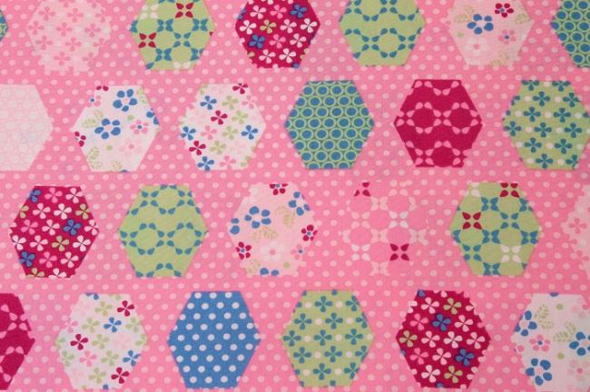 Bawełna różowa z patchworkiem 6511/011