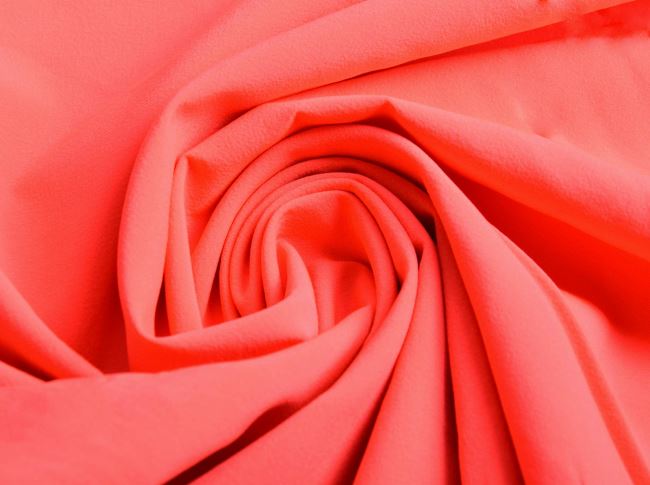 Tkanina na elastyczne spodnie/kurtki sportowe w kolorze jasnego różu DEC0014