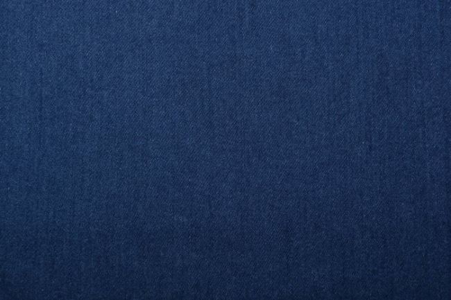Bardzo elastyczny dżins w kolorze niebieskim 0626/053