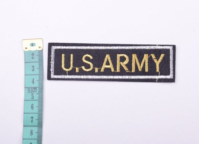 Naprasowanka w kształcie napisu U.S. ARMY TH321