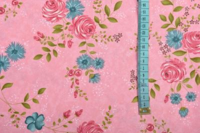 Amerykańska bawełna na patchwork z kolekcji Moda z kwiatowym wzorem 1779012 (3)