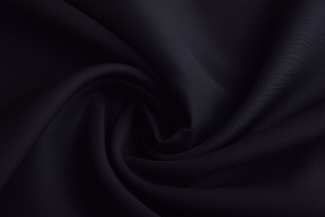 Luksusowy jedwab w kolorze czarnym HE1314