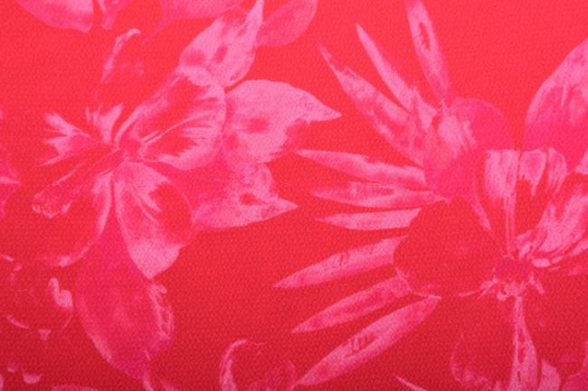 Tkanina bluzkowa różowa ze wzorem kwiatów 8N395/021