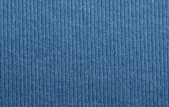 Dzianina swetrowa w kolorze niebieskim 201740.5010