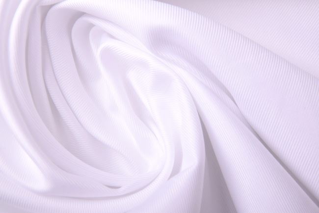 Miękka koszula popelinowa w kremowym kolorze z tkanym wzorem DEC0080
