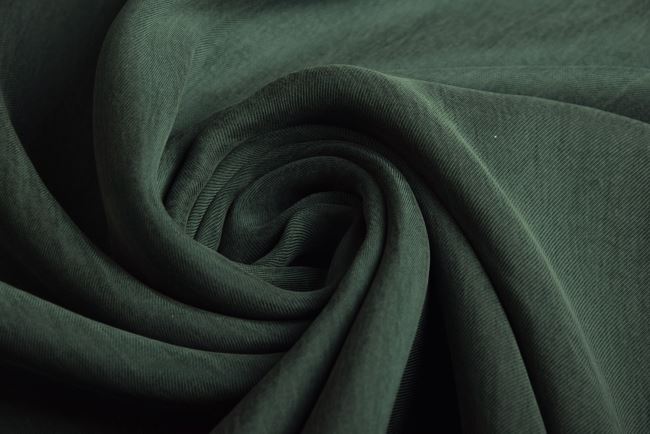 Cupro z domieszką bawełny w kolorze zielonym QT007