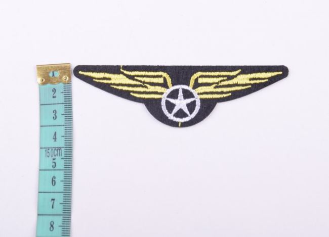 Naprasowanka w kształcie symbolu wojskowego TH322