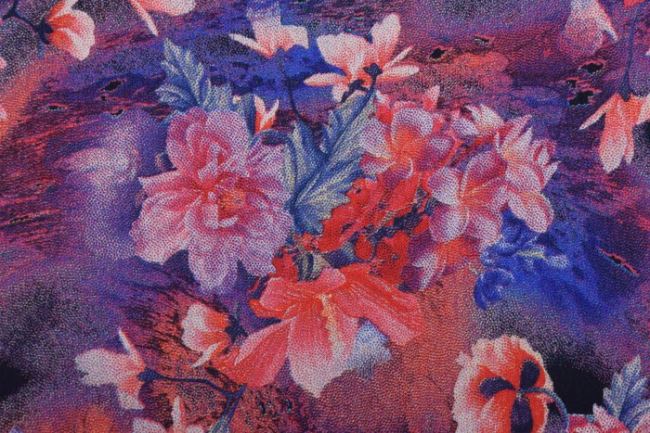Tkanina wiskozowa z nadrukiem kolorowych kwiatów 16011/999