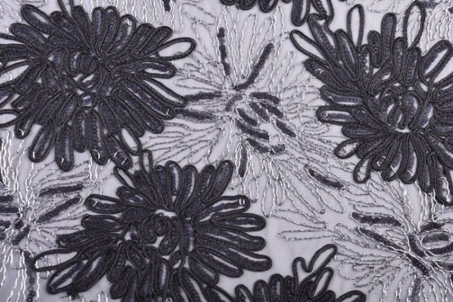 Koronka czarna z plastycznym wzorem dużych kwiatów 12066/069