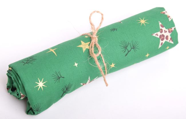 Rolka świątecznej bawełny zielona z nadrukiem gwiazdek RO18705/025