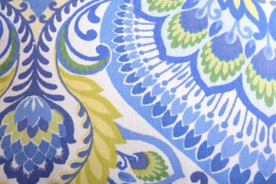 Poszewka na poduszkę z Bal kremowa z ozdobnymi ornamentami 50x50cm i BALI76 (2)