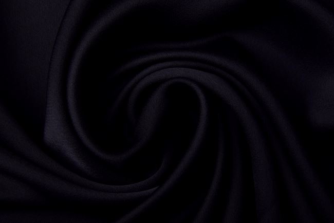 Lekka tkanina kostiumowa w kolorze czarnym 20126/099